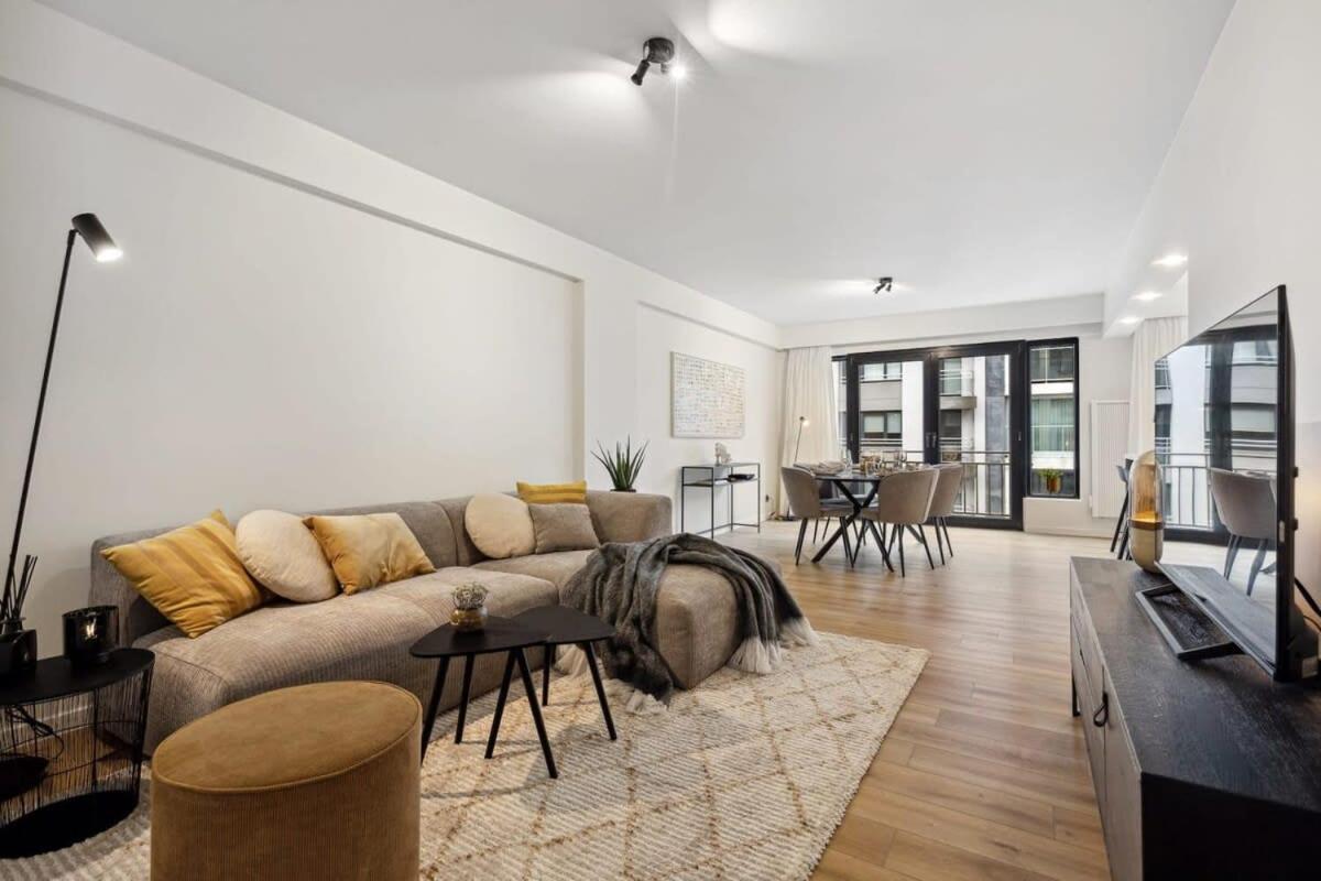 Fantastic And Centrally Located Apartment ออสเทนด์ ภายนอก รูปภาพ