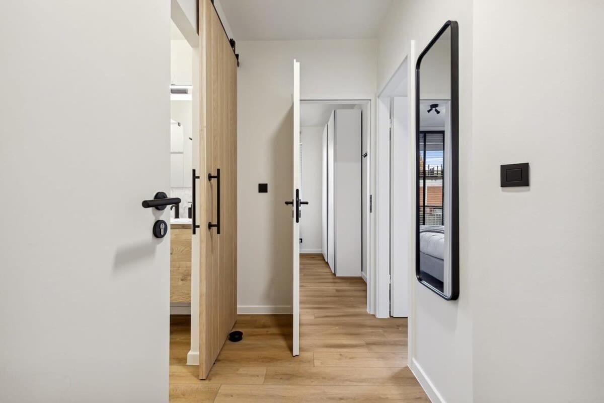 Fantastic And Centrally Located Apartment ออสเทนด์ ภายนอก รูปภาพ